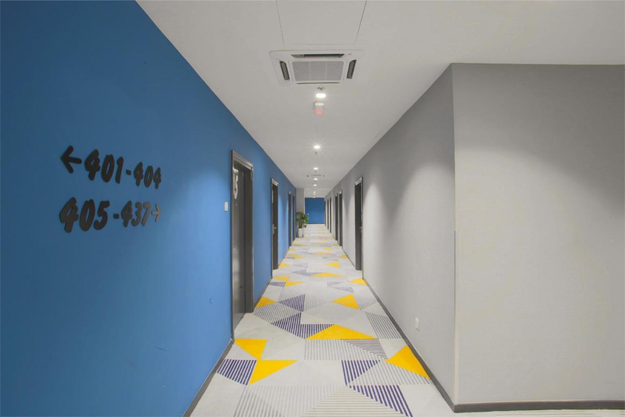 Fives Hotel Dnp Johor Bahru Exterior foto